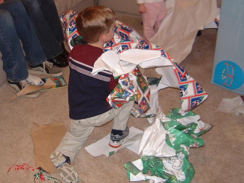 2003-12-24-27-Gifts.JPG
